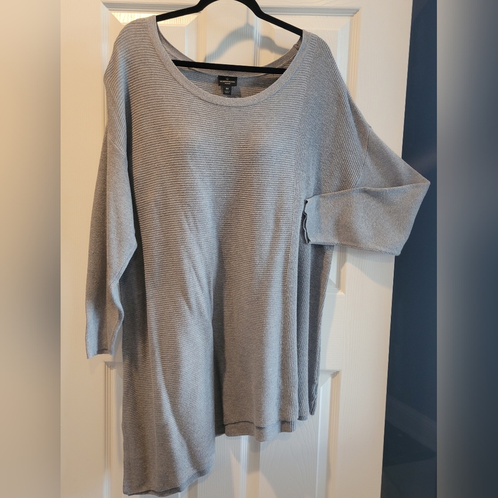 Worthington Gray Knit Top